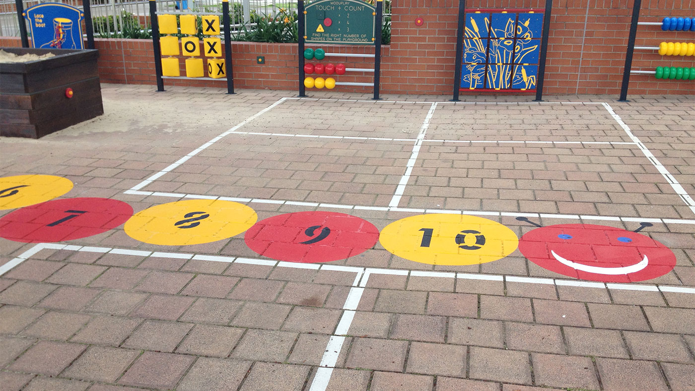 Playgrounds linemarking